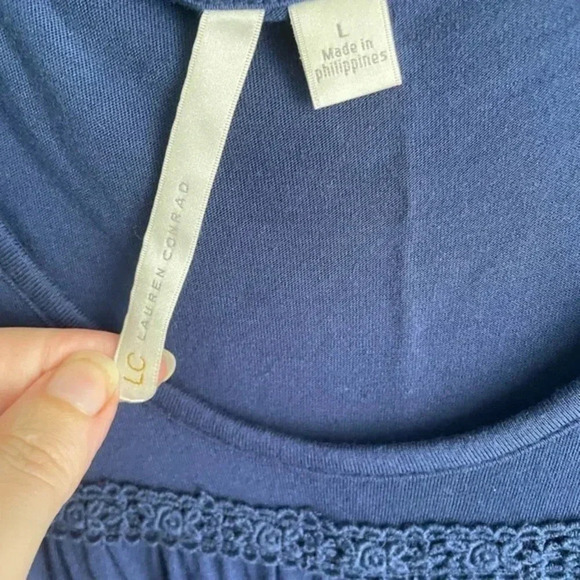 Lauren Conrad Tank‎ Top Blue Super Cute Size Large EUC! - Picture 3 of 4